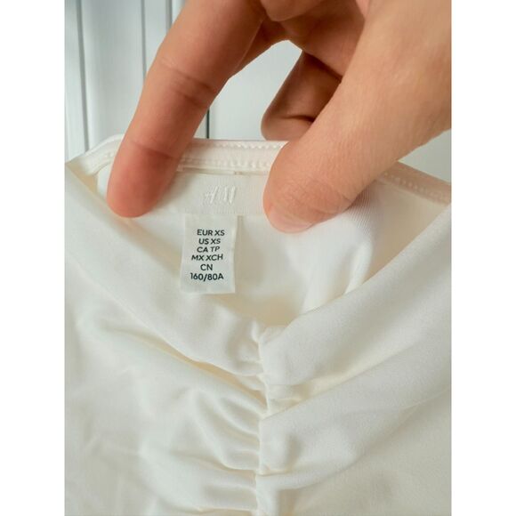 H&M Off white body - Size XS New - Picture 5 of 5